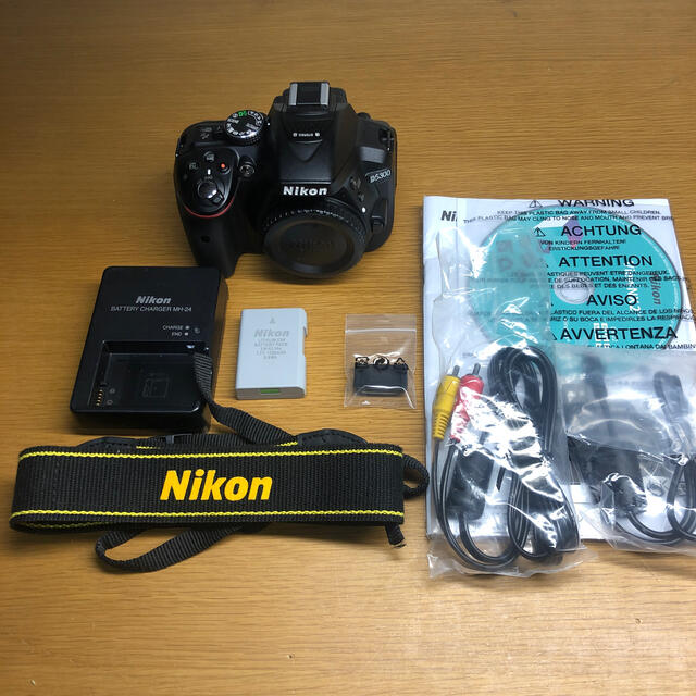 Nikon D5300 ボディ　デジタル一眼レフカメラ