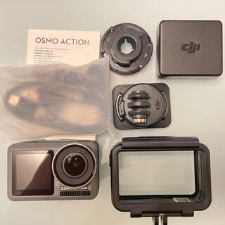 ゴープロ(GoPro)の美品 dji osmo action アクションカメラ(ビデオカメラ)