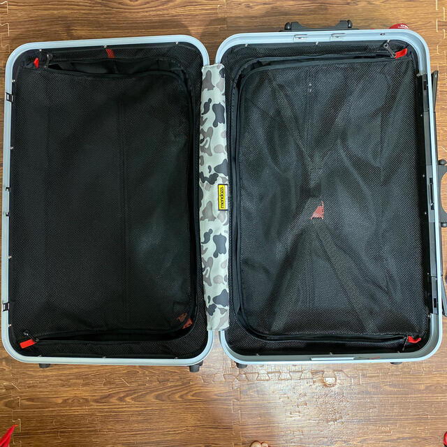 キャリーケース　94L　Mendoza 白　ポーチあり メンズのバッグ(トラベルバッグ/スーツケース)の商品写真