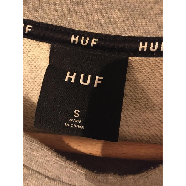 HUF(ハフ)のHUF トレーナー　バイカラー　S メンズのトップス(スウェット)の商品写真