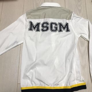 エムエスジイエム(MSGM)の☆新品☆MSGM シャツ　トップス　キッズ(Tシャツ/カットソー)