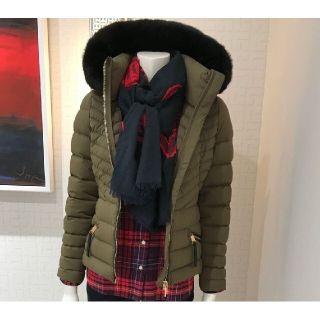 トミーヒルフィガー(TOMMY HILFIGER)の【美品】TOMMY HILFIGER ショート ダウン レディース(ダウンジャケット)