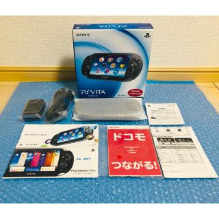 プレイステーションヴィータ(PlayStation Vita)のほぼ新品 PSVita PCH-1100 AA01 クリスタルブラック 限定版(家庭用ゲーム機本体)