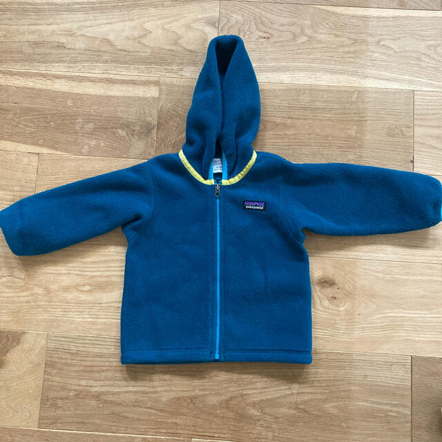 patagonia(パタゴニア)のパタゴニア フリース パーカー キッズ/ベビー/マタニティのベビー服(~85cm)(その他)の商品写真