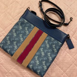 コーチ(COACH)のcoach コーチ　新品　ショルダー　バッグ　馬車柄　ブルー(ショルダーバッグ)