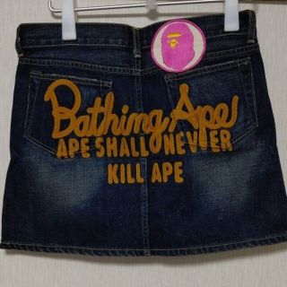 アベイシングエイプ(A BATHING APE)のA BATHING APE  デニムスカート(ミニスカート)