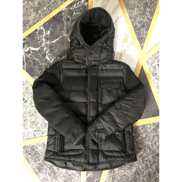 MONCLER(モンクレール)の【最終値下】モンクレールダウンジャケットライアンRYANブラック02 メンズのジャケット/アウター(ダウンジャケット)の商品写真