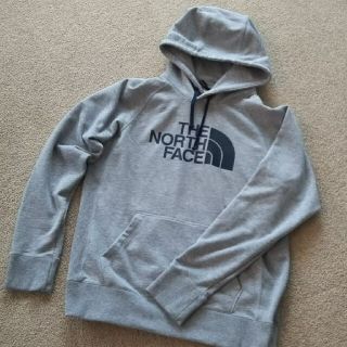 ザノースフェイス(THE NORTH FACE)のTHE NORTH FACE メンズパーカー☆XXLサイズ (パーカー)