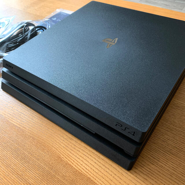 PlayStation4 Pro 本体 CUH-7200B B01