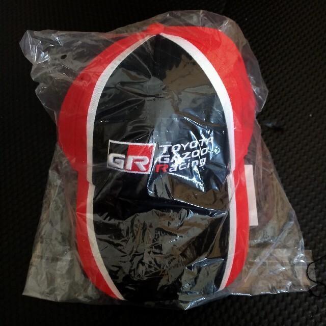 トヨタ(トヨタ)の【新品未使用】TOYOTA GAZOO Racing チーム キャップ メンズの帽子(キャップ)の商品写真