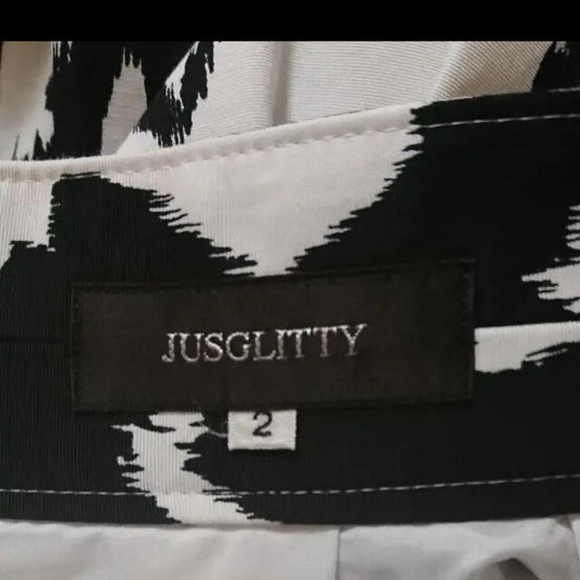 JUSGLITTY(ジャスグリッティー)のジャスグリッティ　スカート　2枚セット レディースのスカート(ひざ丈スカート)の商品写真