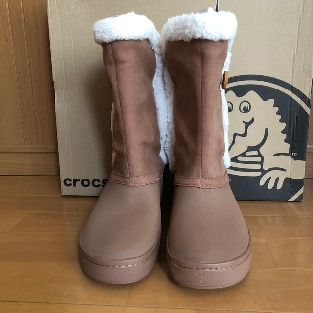 crocs(クロックス)のクロックス☆ｃｒｏｃｓ　ブーツ　W8   24 レディースの靴/シューズ(ブーツ)の商品写真