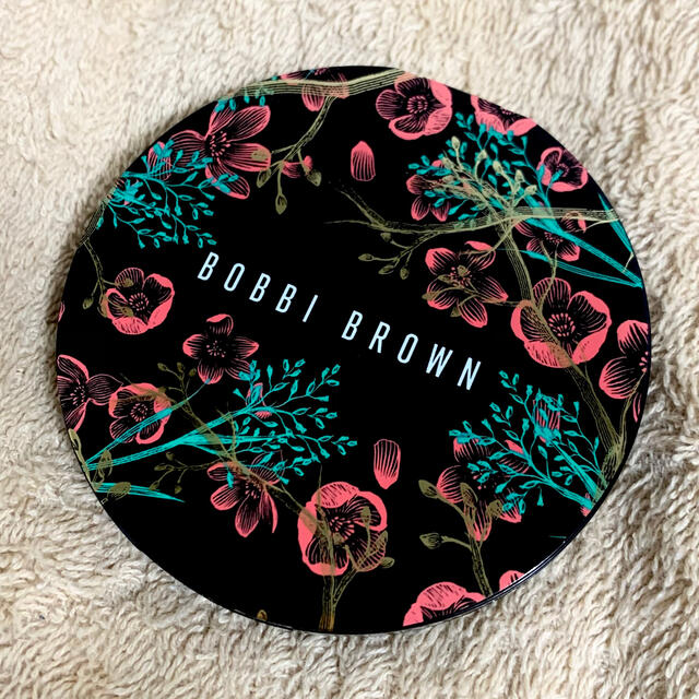 BOBBI BROWN(ボビイブラウン)のBOBBIBROWN ブラッシュ＆グロウデュオ コスメ/美容のベースメイク/化粧品(チーク)の商品写真