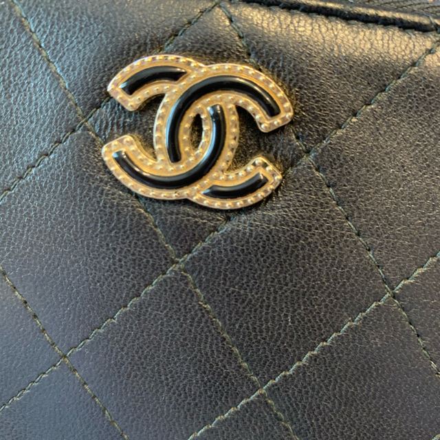 CHANEL シャネル チェーンウォレット バッグ マトラッセ