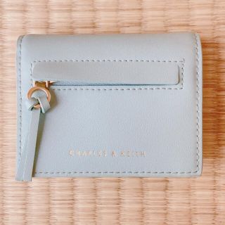 チャールズアンドキース(Charles and Keith)のチャールズアンドキース　ミントグリーン　財布　小さい(財布)