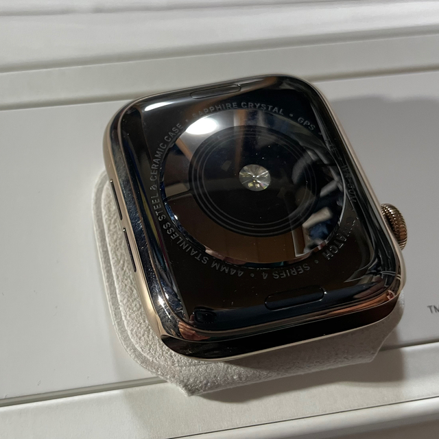 Apple Watch(アップルウォッチ)のAppleWatch Series4GPS+Cellular44mm ステンレス メンズの時計(腕時計(デジタル))の商品写真