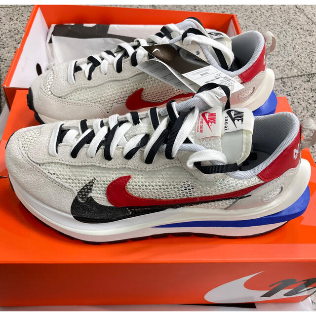 sacai(サカイ)のDSMG購入 NIKE ヴェイパーワッフル sacai セイル 26.5cm メンズの靴/シューズ(スニーカー)の商品写真