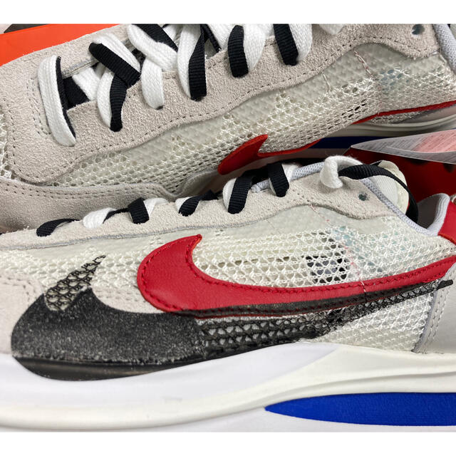 sacai(サカイ)のDSMG購入 NIKE ヴェイパーワッフル sacai セイル 26.5cm メンズの靴/シューズ(スニーカー)の商品写真