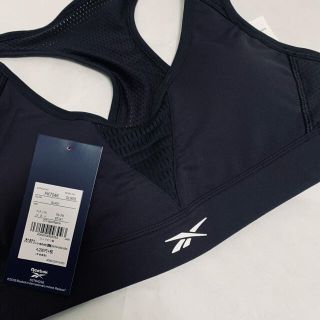 リーボック(Reebok)の【美品未使用】リーボック　スポブラ(トレーニング用品)