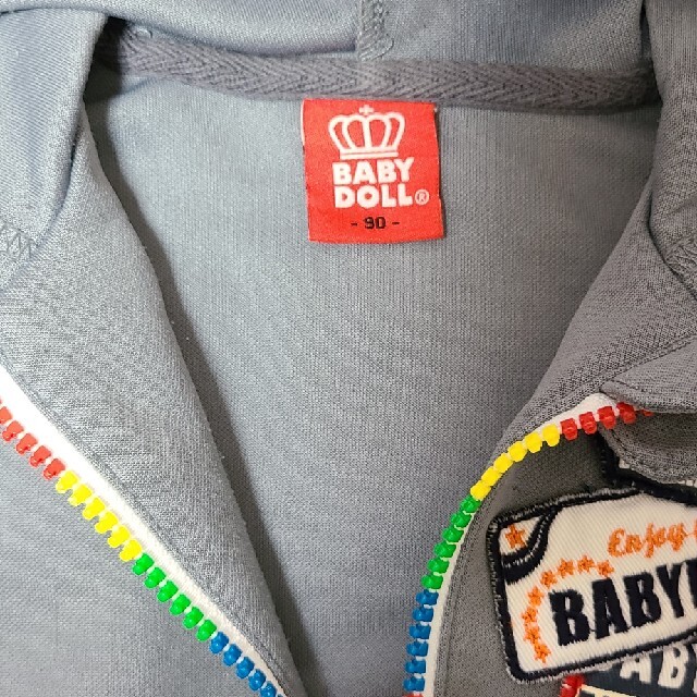 BABYDOLL(ベビードール)のBABYDOLL ジップアップパーカー 90 キッズ/ベビー/マタニティのキッズ服男の子用(90cm~)(ジャケット/上着)の商品写真