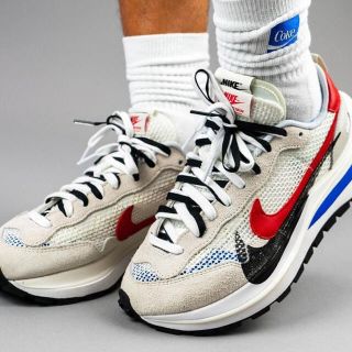 サカイ(sacai)のNIKE sacai 26.5 白(スニーカー)