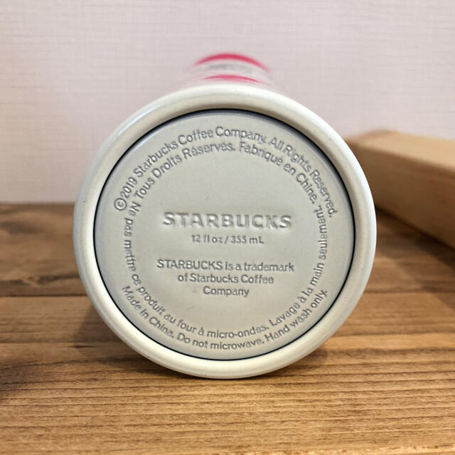 Starbucks Coffee(スターバックスコーヒー)の新品未使用　スタバ　オンライン限定　さくらステンレスタンブラー インテリア/住まい/日用品のキッチン/食器(タンブラー)の商品写真