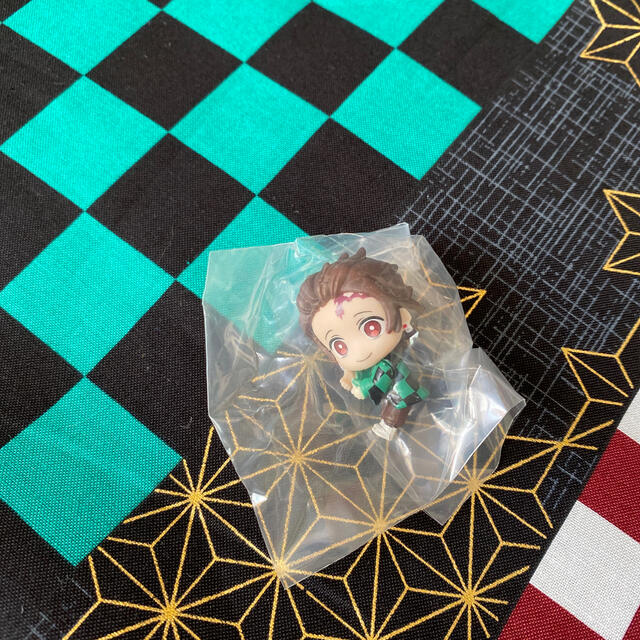 【新品未使用】炭治郎 エンタメ/ホビーのおもちゃ/ぬいぐるみ(キャラクターグッズ)の商品写真