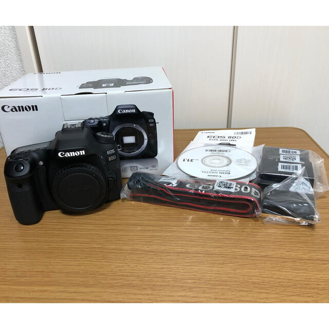 キャノン　Canon EOS 80D ボディEOS80D