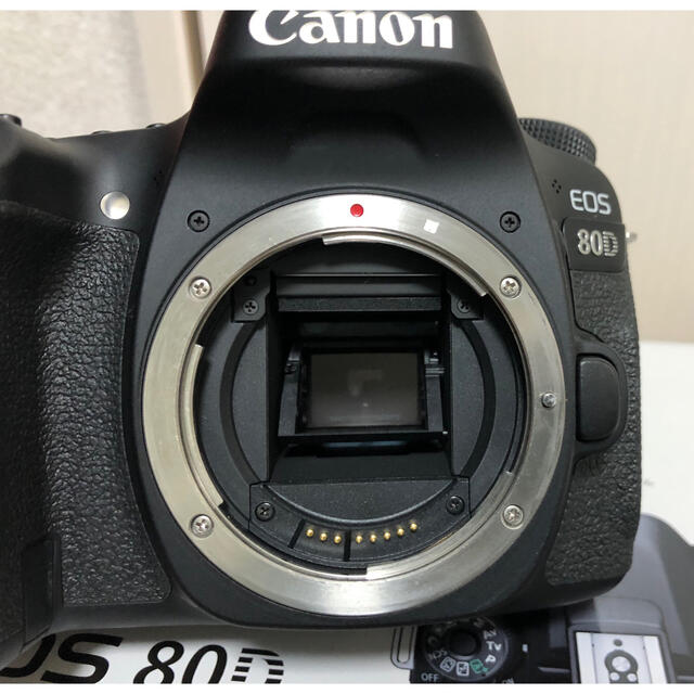 Canon(キヤノン)のキャノン　Canon EOS 80D ボディ スマホ/家電/カメラのカメラ(デジタル一眼)の商品写真