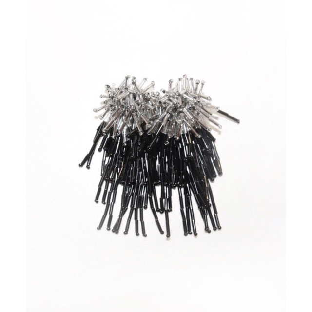 2022公式店舗 TOGA PULLA Beads earrings - winterparksmiles.com