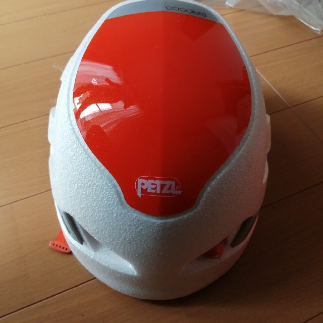 PETZL　シロッコ