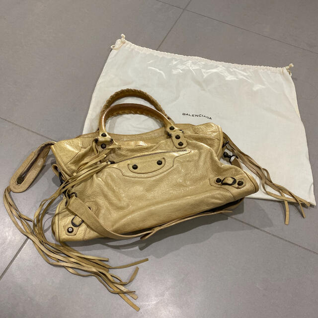 BALENCIAGA BAG(バレンシアガバッグ)のバレンシアガ　バッグ　BALENCIAGA レディースのバッグ(ショルダーバッグ)の商品写真