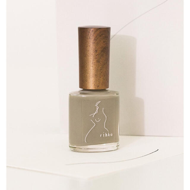 rihka nailpolish  clay リーカ　ネイル　クレイ コスメ/美容のネイル(マニキュア)の商品写真