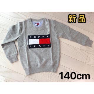 トミー(TOMMY)のTOMMY JEANS トミージーンズ　ビッグフラッグ　スウェット トレーナー(Tシャツ/カットソー)