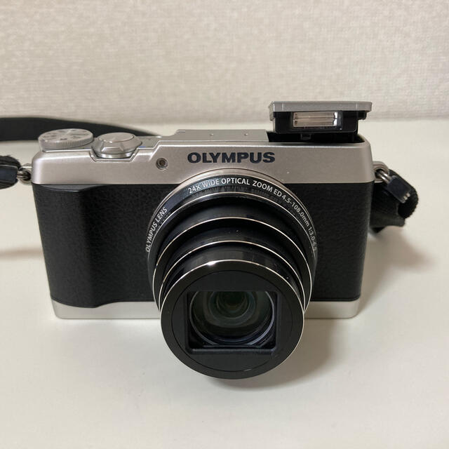 OLYMPUS(オリンパス)のOLYMPUS オリンパス STYLUS SH-1 シルバー スマホ/家電/カメラのカメラ(コンパクトデジタルカメラ)の商品写真