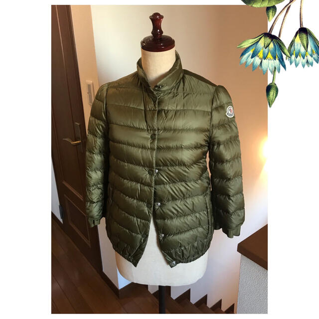 MONCLER(モンクレール)のMONCLER sacai SERI モンクレール ダウンジャケット レディースのジャケット/アウター(ダウンジャケット)の商品写真