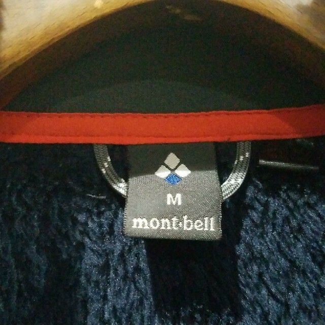 mont bell(モンベル)のモンベル　ネイビー　クリマエアジャケット メンズのトップス(スウェット)の商品写真