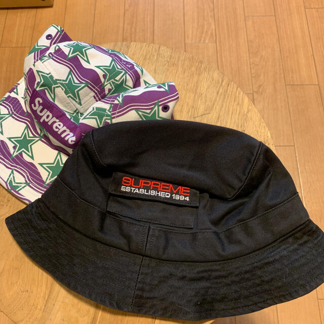 キャップsupreme二点セット