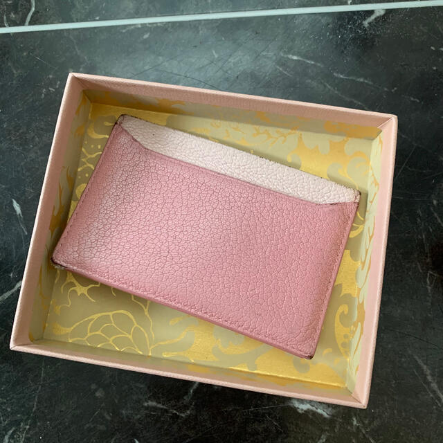 miumiu - miumiu リボン パスケースの通販 by \諸事情により12/9以降