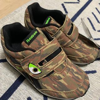 リーボック(Reebok)のReebokスニーカー  ブリーズ×リーボック限定品 迷彩柄14.5cm(スニーカー)