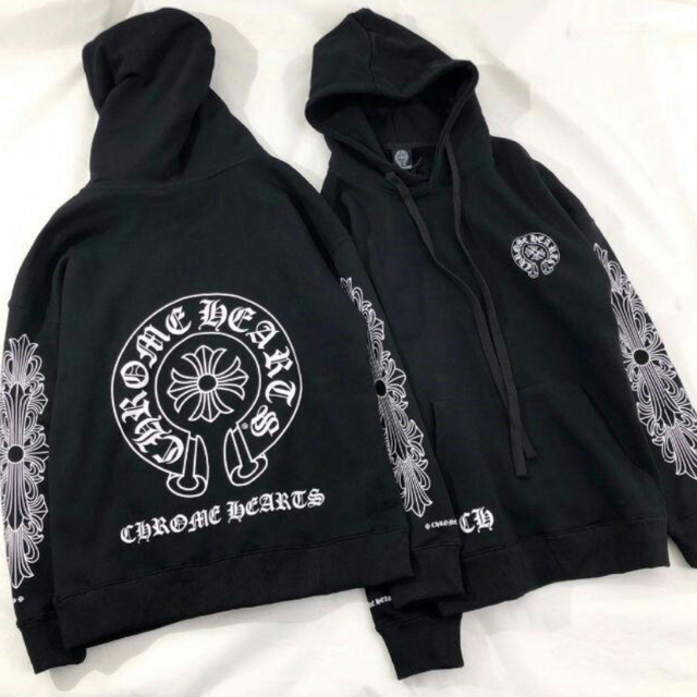 クロム　ハーツ　パーカー　黒　L Chrome Hearts 馬　蹄　BLACK