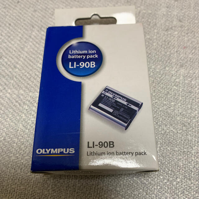 OLYMPUS(オリンパス)の新品⭐︎オリンパス純正　リチウムイオンバッテリーパック　LI-90B スマホ/家電/カメラのスマートフォン/携帯電話(バッテリー/充電器)の商品写真