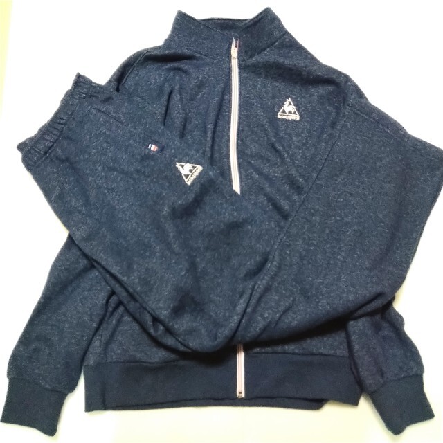 le coq sportif(ルコックスポルティフ)のLe coq sportif色·紺色★·上着はOサイズ·ズボンはL メンズのメンズ その他(その他)の商品写真