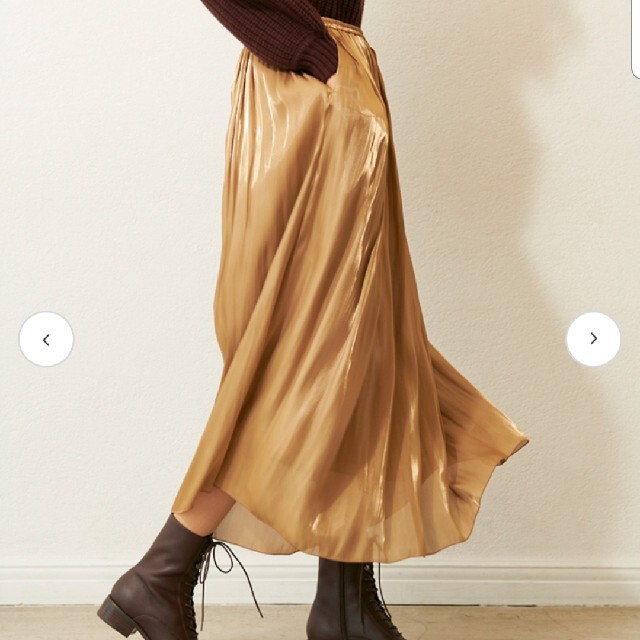 LOUNIE(ルーニィ)のLOUNIE サテンギャザースカート 36サイズ レディースのスカート(ロングスカート)の商品写真