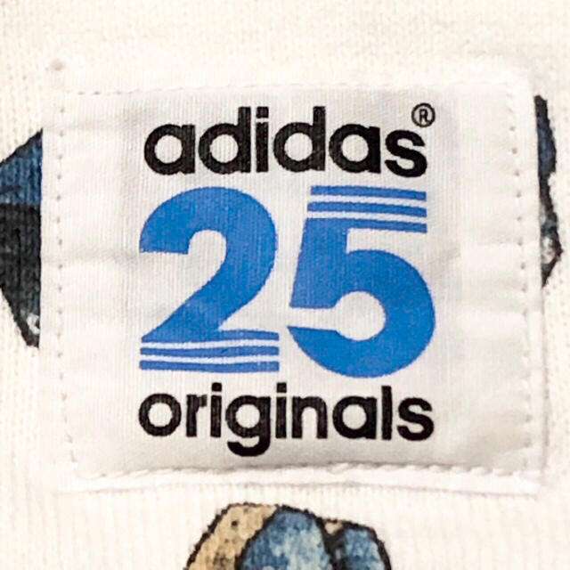 adidas(アディダス)のadidas アディダス NIGO コラボ パーカー マルチカラー 25周年限定 メンズのトップス(パーカー)の商品写真
