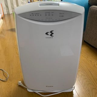 ダイキン(DAIKIN)のダイキン 加湿空気清浄機 MCK55R-W(空気清浄器)