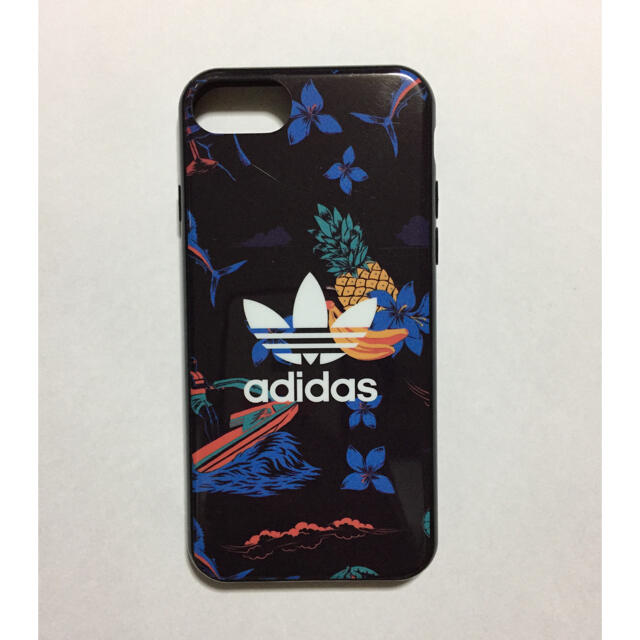 adidas(アディダス)のiPhoneケース adidas スマホ/家電/カメラのスマホアクセサリー(iPhoneケース)の商品写真