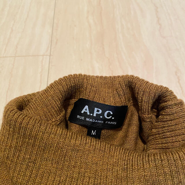 A.P.C. タートルネックニット