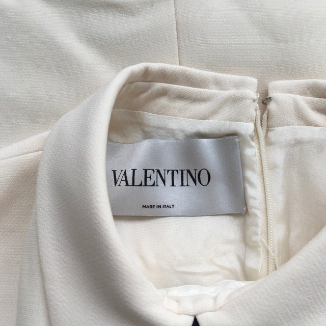 VALENTINO(ヴァレンティノ)のヴァレンティノ ワンピース ドレス VALENTINO ウール シルク レディースのワンピース(ひざ丈ワンピース)の商品写真