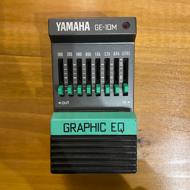 ヤマハ(ヤマハ)のYAMAHA(ﾔﾏﾊ)GE-10M ｸﾞﾗﾌｨｯｸｲｺﾗｲｻﾞｰ 楽器のギター(エフェクター)の商品写真
